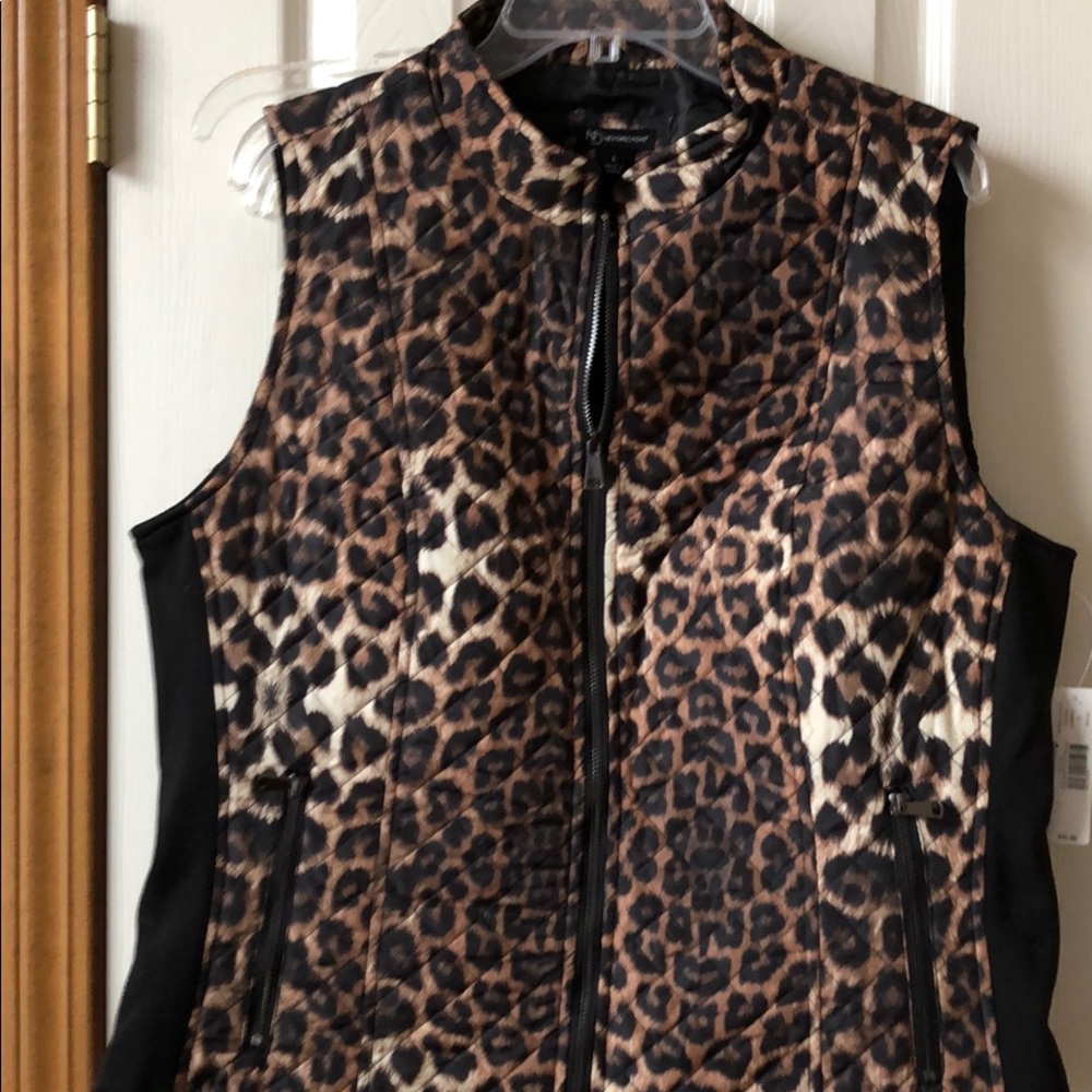 Brand new cheetah print vest